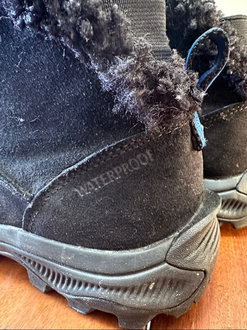 Merrell Black Suede-Look Fleece-Lined Ankle Booties